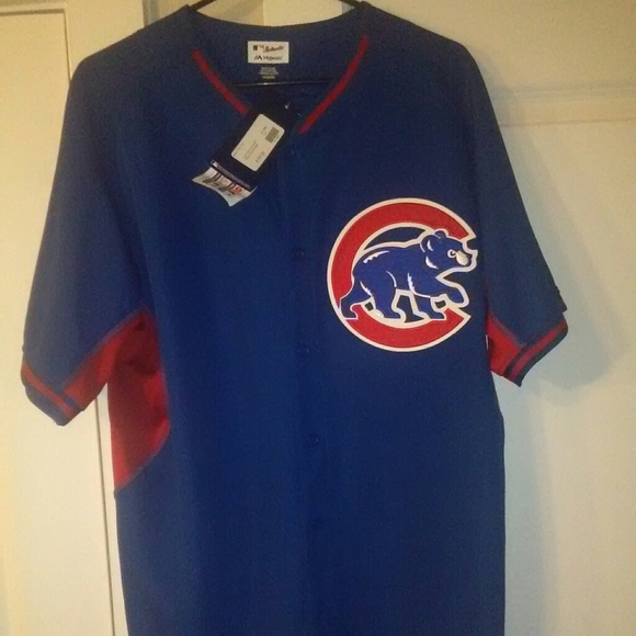 Majesti Clothing Other - Chicago Cubs jersey